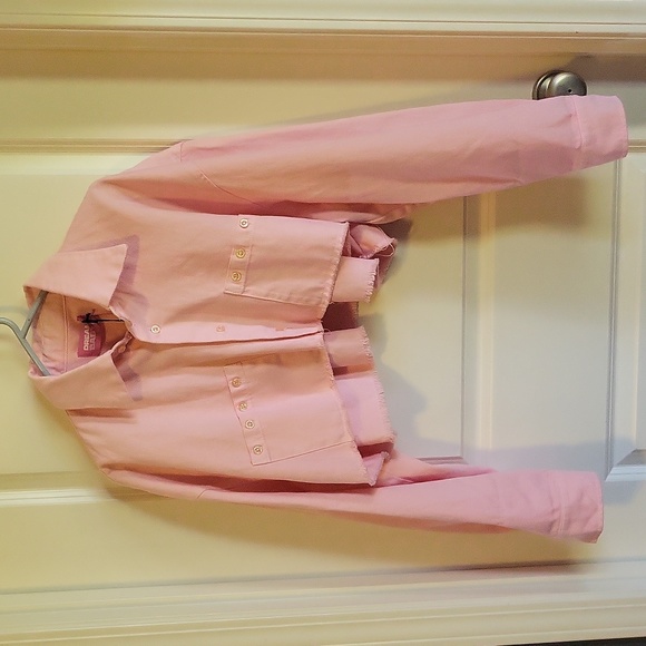 Liberal Youth Ministry Cropped Denim Button Up Shirt in Baby Pink M NWT HTF - Picture 12 of 13